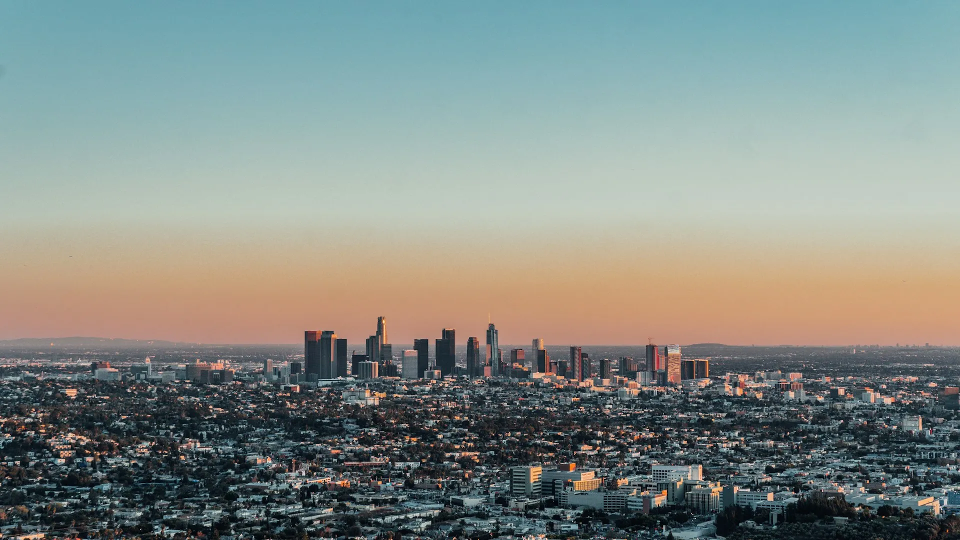 Panoramic photo of Los Angeles, California-LAX to Galápagos